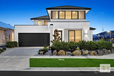 2 Karula Cct, Clyde, VIC 3978