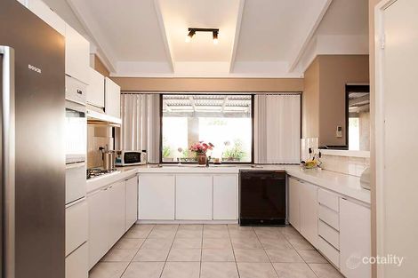 Property photo of 17 Hobley Way Spearwood WA 6163