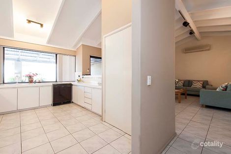 Property photo of 17 Hobley Way Spearwood WA 6163