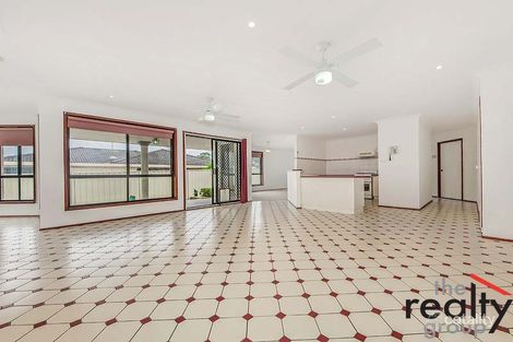 Property photo of 10 Theseus Circuit Rosemeadow NSW 2560