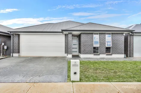 5 Peter St, Angle Vale, SA 5117