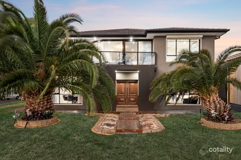 Property photo of 11 Waterside Drive Waterways VIC 3195