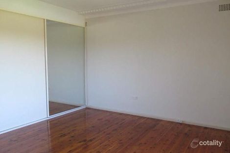 Property photo of 17 Primbee Crescent Primbee NSW 2502