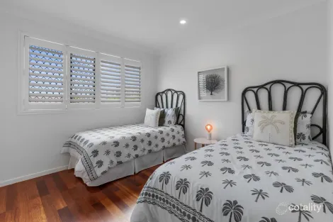 Property photo of 1/46 Sunshine Parade Miami QLD 4220