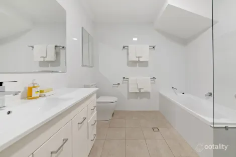 Property photo of 4/12 Handley Avenue Thornleigh NSW 2120