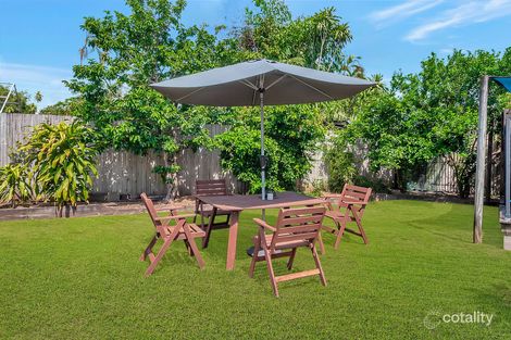 46 Machan St, Machans Beach, QLD 4878