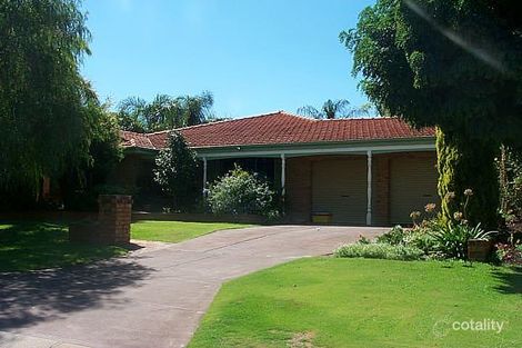 11 Cavalier Ct, Thornlie, WA 6108