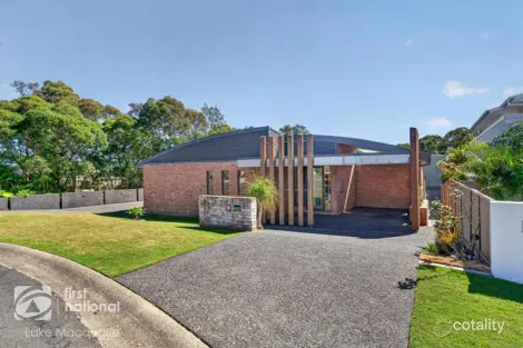 Property photo of 1 Captains Cove Valentine NSW 2280