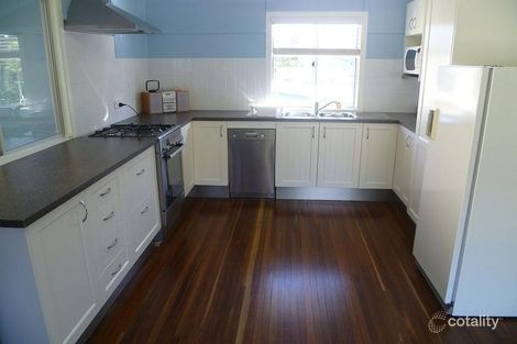 Property photo of 28 Esplanade Elliott Heads QLD 4670