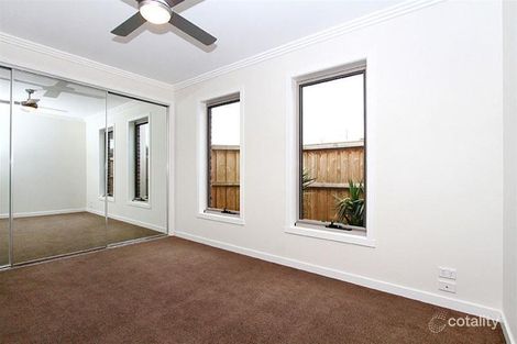 Property photo of 2/2 Vale Street Reservoir VIC 3073