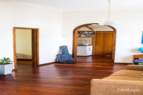 Property photo of 39 Saw Street Machans Beach QLD 4878