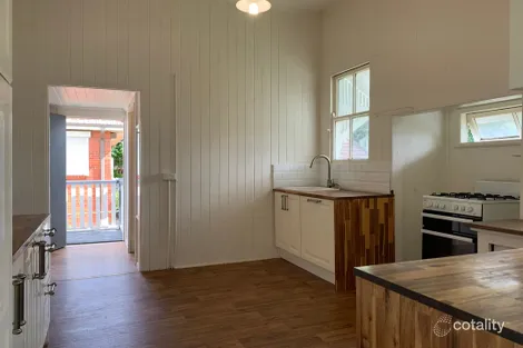 1/16 Herbert St, Annerley, QLD 4103