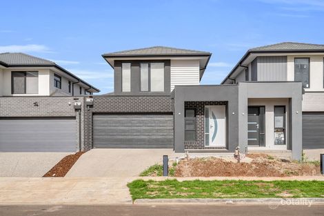 8 Amazing Bvd, Fraser Rise, VIC 3336