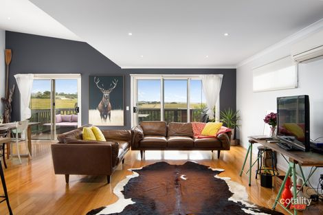Property photo of 1 Mabilia Road Kilcunda VIC 3995