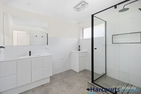 Property photo of 8/25-27 Hooker Boulevard Broadbeach Waters QLD 4218