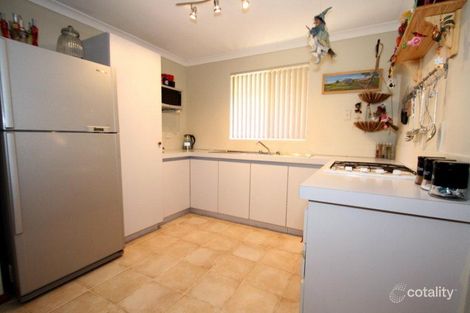 Property photo of 4 Graydon Grove Leda WA 6170