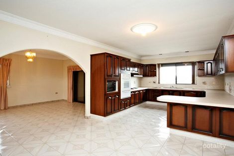 Property photo of 150 Kalang Road Edensor Park NSW 2176