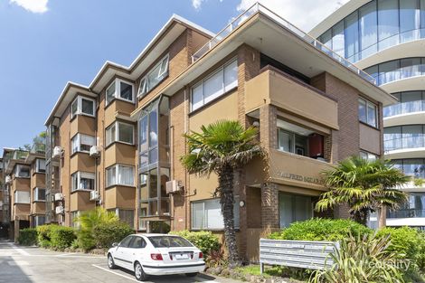 Property photo of 11/7 Alfred Square St Kilda VIC 3182