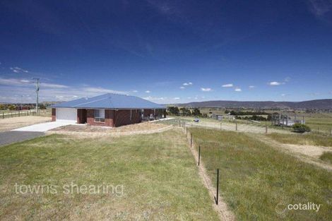 27 Church St, Campbell Town, TAS 7210