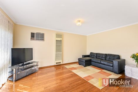 Property photo of 2/99-103 Cairns Road Hampton Park VIC 3976