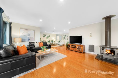 Property photo of 3 Aminya Court Wantirna VIC 3152