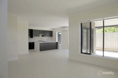 5b Kirstin Cl, Oakleigh South, VIC 3167