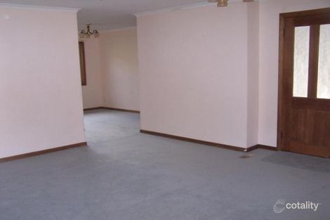 Property photo of 2/8 Lawson Parade Heidelberg Heights VIC 3081