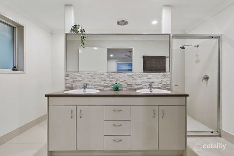 Property photo of 25 Lark Circuit Mountain Creek QLD 4557