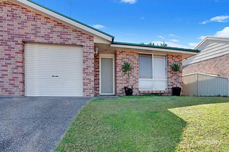 Property photo of 2/6 Crommelin Crescent St Helens Park NSW 2560