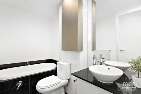 Property photo of 1102/7 Riverside Quay Southbank VIC 3006