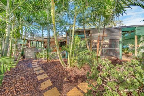 8 Hennie Dr, Benaraby, QLD 4680