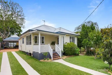 Property photo of 94 Curzon Street East Toowoomba QLD 4350