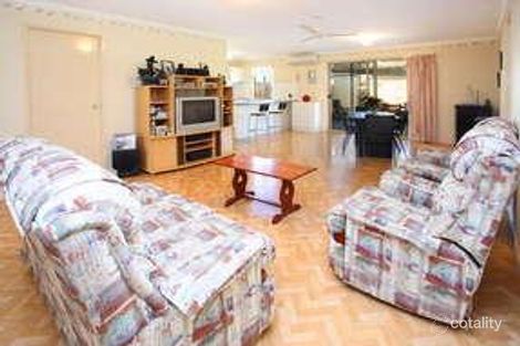 Property photo of 27 Macadamia Street Wynnum West QLD 4178