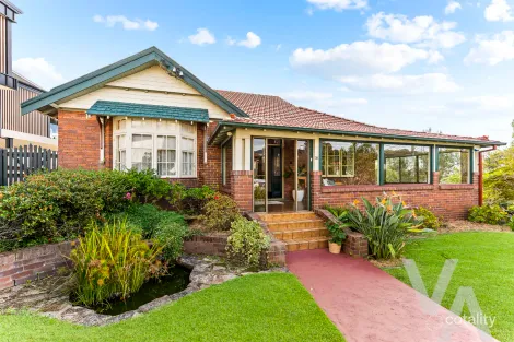 Property photo of 16 Kitchener Parade The Hill NSW 2300