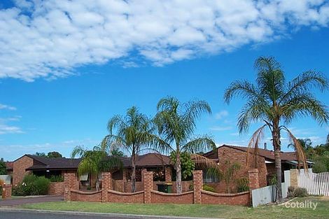 82b Naunton Way, Eden Hill, WA 6054