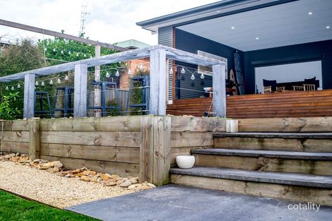 Property photo of 17 Griffin Street Hamilton VIC 3300