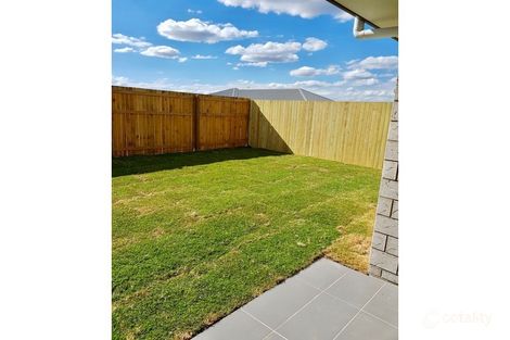Property photo of 17 Myrtle Street Deebing Heights QLD 4306