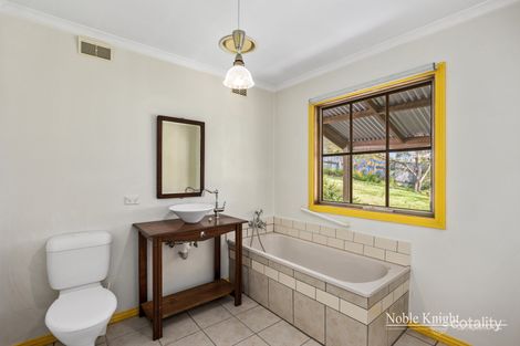 Property photo of 44 Oliver Street Yea VIC 3717