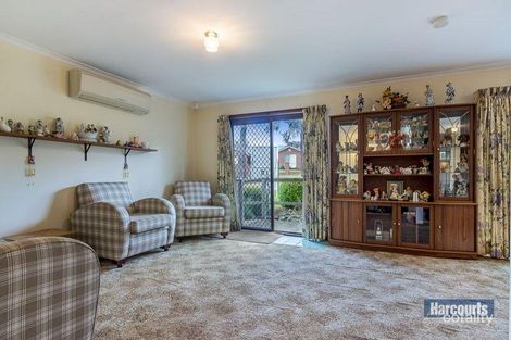 Property photo of 23 Wood Street Drouin VIC 3818
