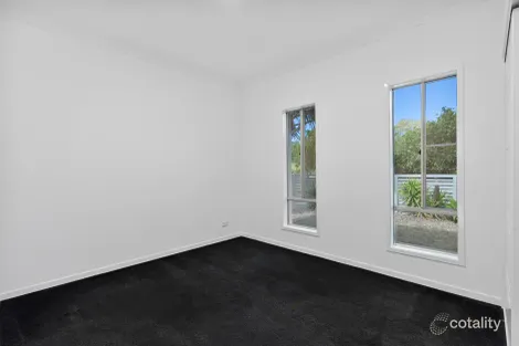 Property photo of 1 Oceanblue Rise Upper Coomera QLD 4209