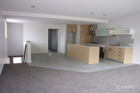 Property photo of 19 Roxburgh Court Warrnambool VIC 3280