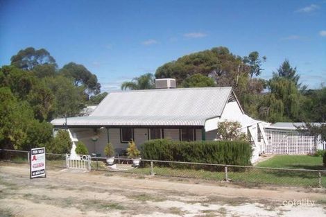 39 Clifton St, Collie, WA 6225