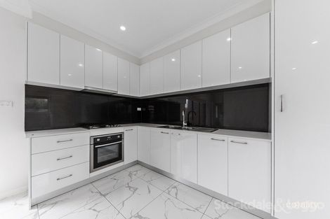 Property photo of 2/53 Loch Street Cranbourne VIC 3977