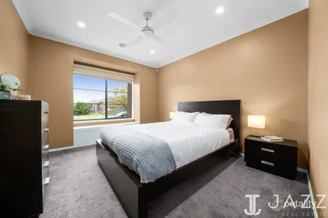 Property photo of 11 Sincere Drive Point Cook VIC 3030