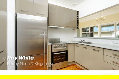 Property photo of 17 Highland Road Peakhurst NSW 2210