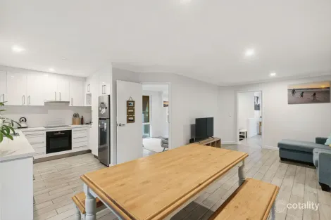 Property photo of 6B Barlow Place Carine WA 6020