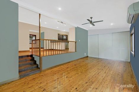 Property photo of 39 Bundilla Parade Berkeley Vale NSW 2261