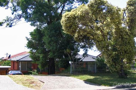 11 Denison Ave, Barrack Heights, NSW 2528