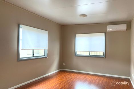 Property photo of 2 Rosalind Road Marayong NSW 2148