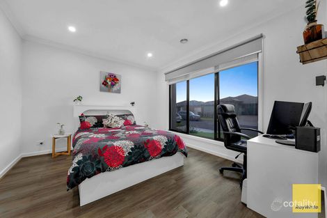 Property photo of 8 Booth Street Tarneit VIC 3029